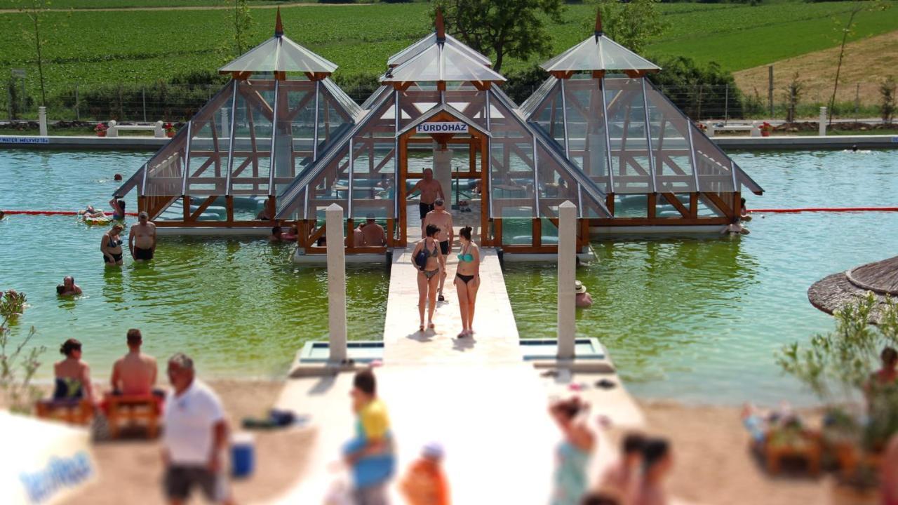 Egri Korona Borhaz Es Wellness Hotel Demjén Buitenkant foto