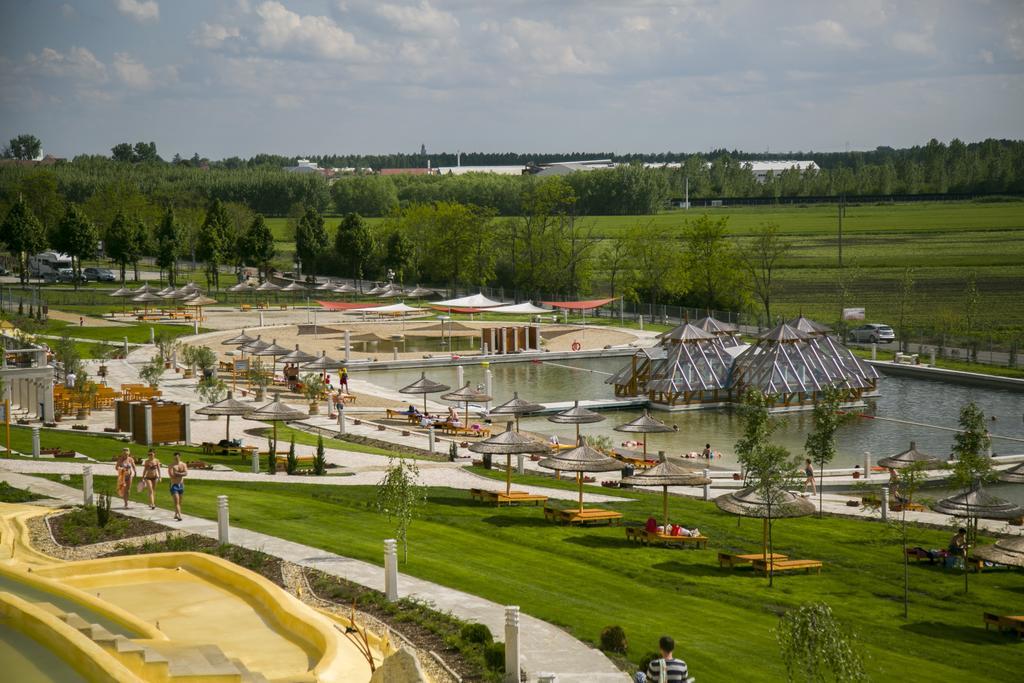 Egri Korona Borhaz Es Wellness Hotel Demjén Buitenkant foto